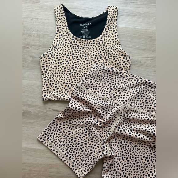Kavala cheetah crop top - Picture 1 of 5